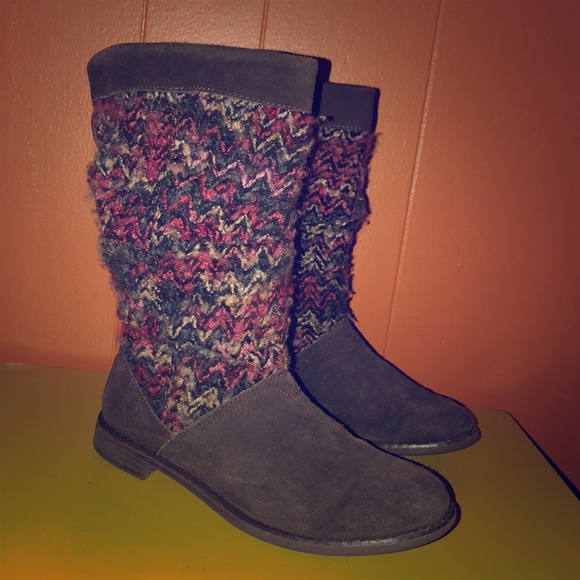 Toms Shoes - Tom’s Brown Leather Slouchy Sweater Boots 7.5